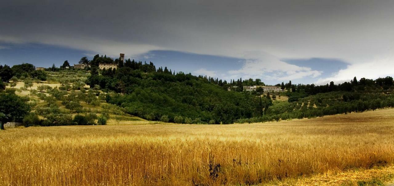 Borgo Della Rocca Bed & Breakfast มนเตมูร์โล ภายนอก รูปภาพ
