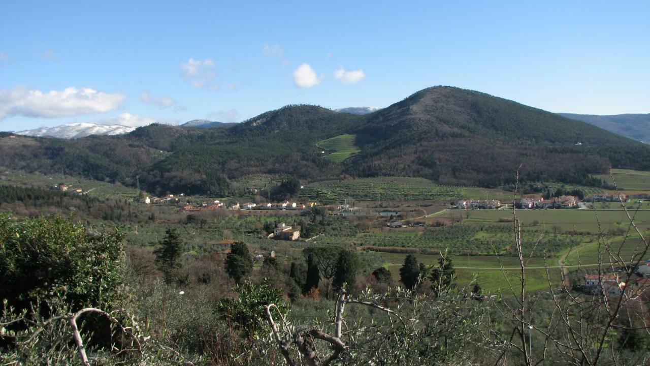 Borgo Della Rocca Bed & Breakfast มนเตมูร์โล ภายนอก รูปภาพ