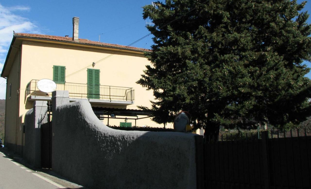 Borgo Della Rocca Bed & Breakfast มนเตมูร์โล ภายนอก รูปภาพ
